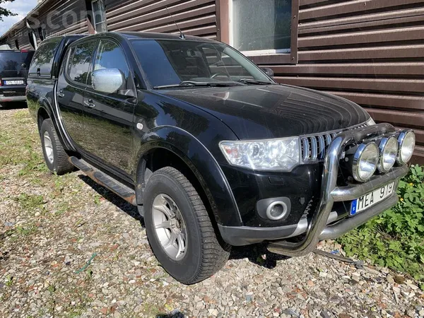 Mitsubishi L 200