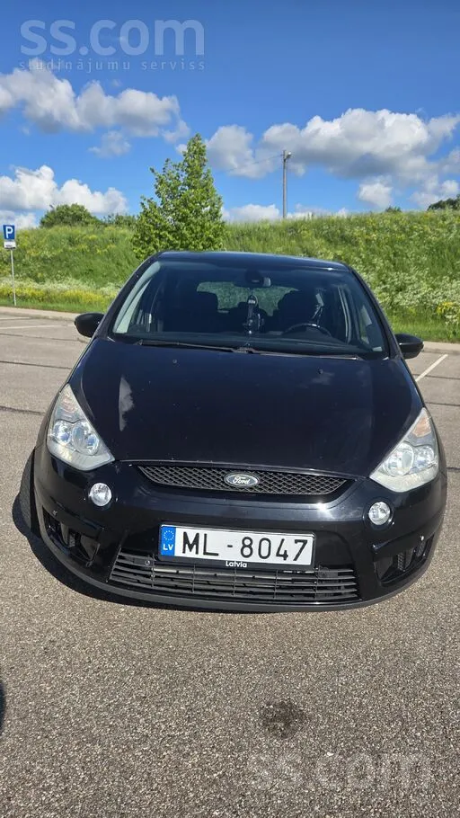 Ford S-Max