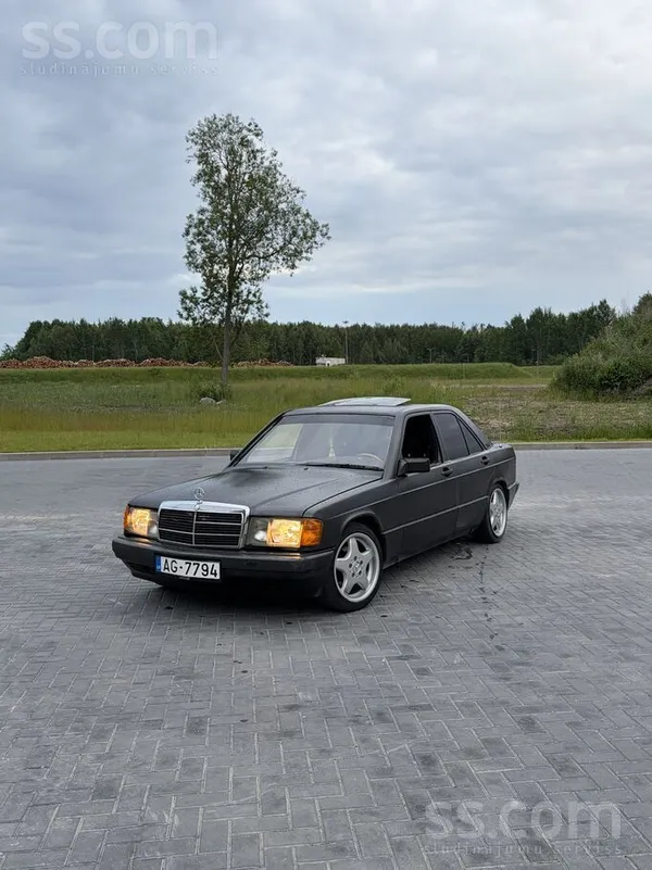 Mercedes 190