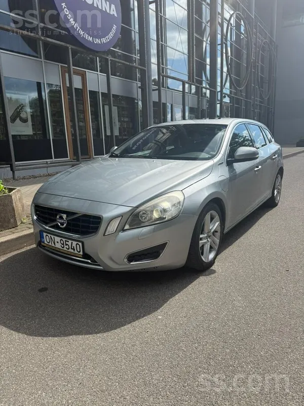 Volvo V60