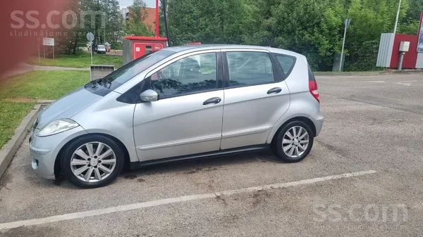 Mercedes A180