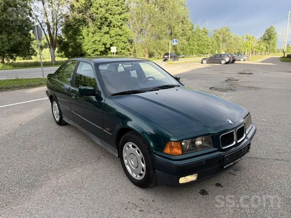 BMW 320