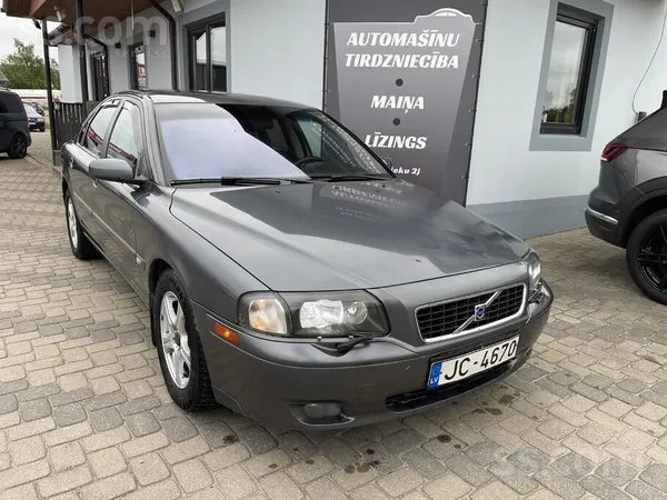 Volvo S80