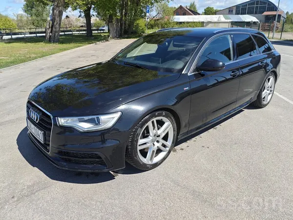 Audi Skaists A6 C7 S line , pusādas salons, melnie grie