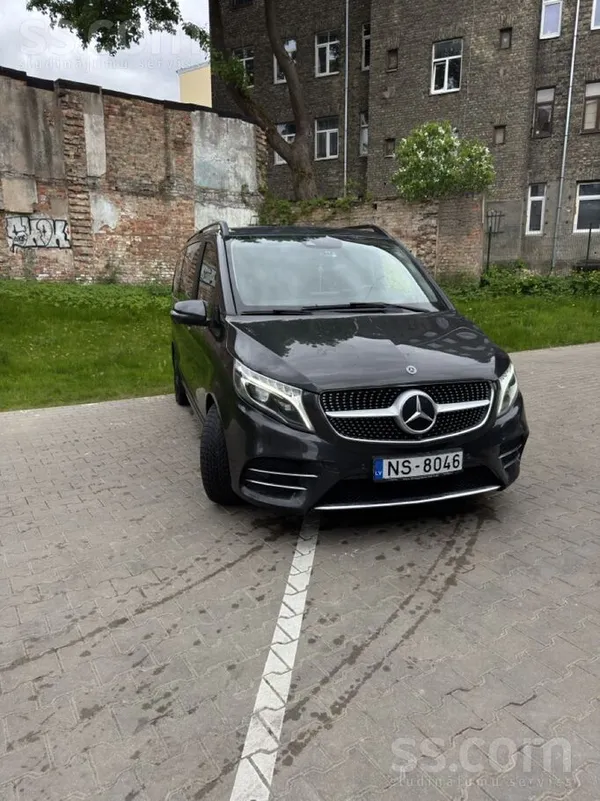 Mercedes Pārdodas Mercedes V300, jaudīgākais sava klasē. 
