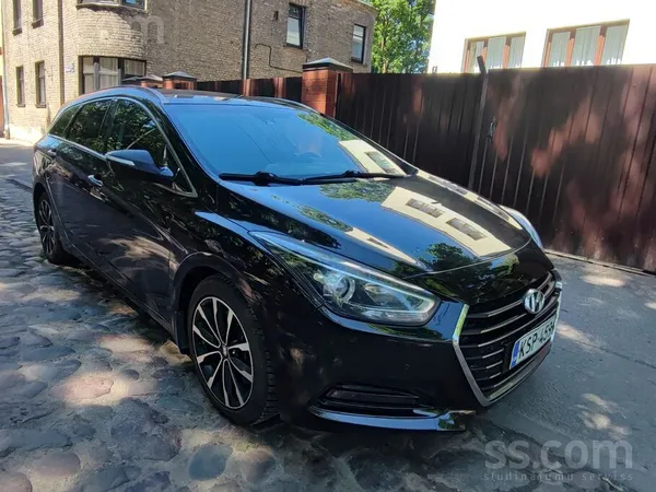 Hyundai I40, 1.7crd, automats, adas salons, loti laba komplektacija. Var pie