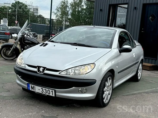 Peugeot Peugeot 206 CC Cabriolet 1.6 Benzīns 80 kW 2001. g