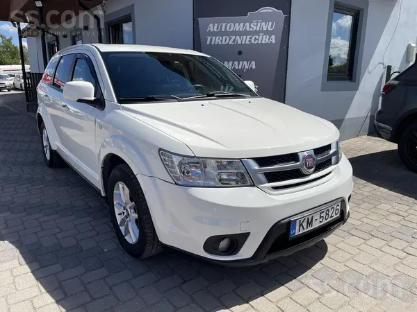2013 Fiat Freemont 2.0 Dīzeļdegviela 103kw/140zs Manuāla ātrumkārba. 
Tehni