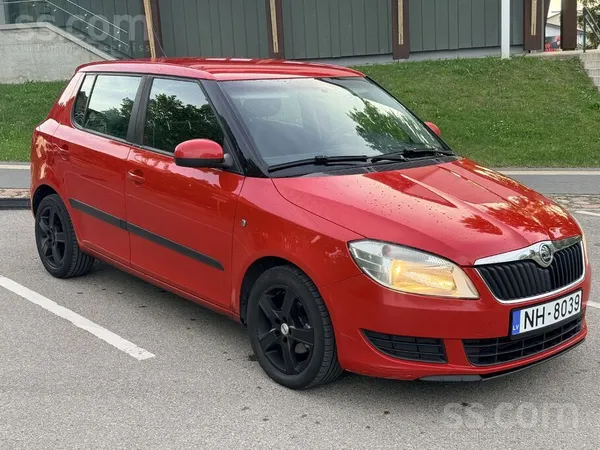 Skoda Skoda fabia 1.6 ļoti ekonomiskā 4-5l/100km Restaur