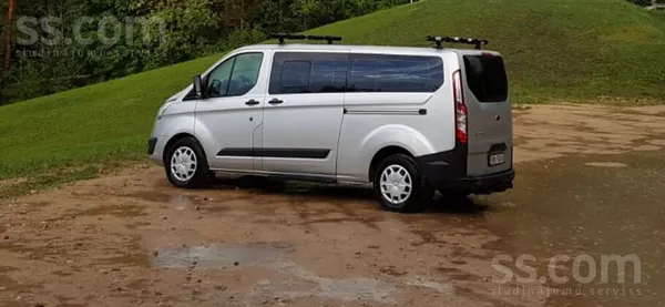 Pārdod Ford Tourneo Custom 2016 gada izlaidums ar 214000 km nobraukumu( Moto