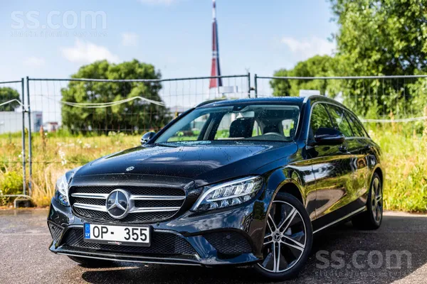 Mercedes Tikko no Beļģijas Mercedes-Benz C160 ar 1.6 benzīn