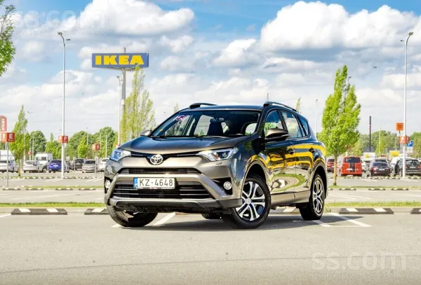 Toyota Toyota Rav4 Awd 2.0l benzīns. 112kw