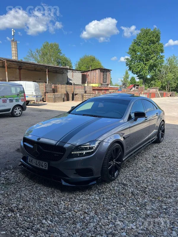 Продается ухоженный и полностью обслуженный Mercedes Benz Cls 350 с дизельны