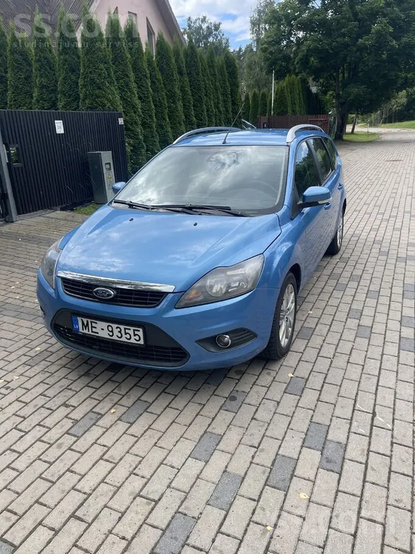 Ford Pārdodu ļoti ekonomisku un dinamisku automāšīnu, l