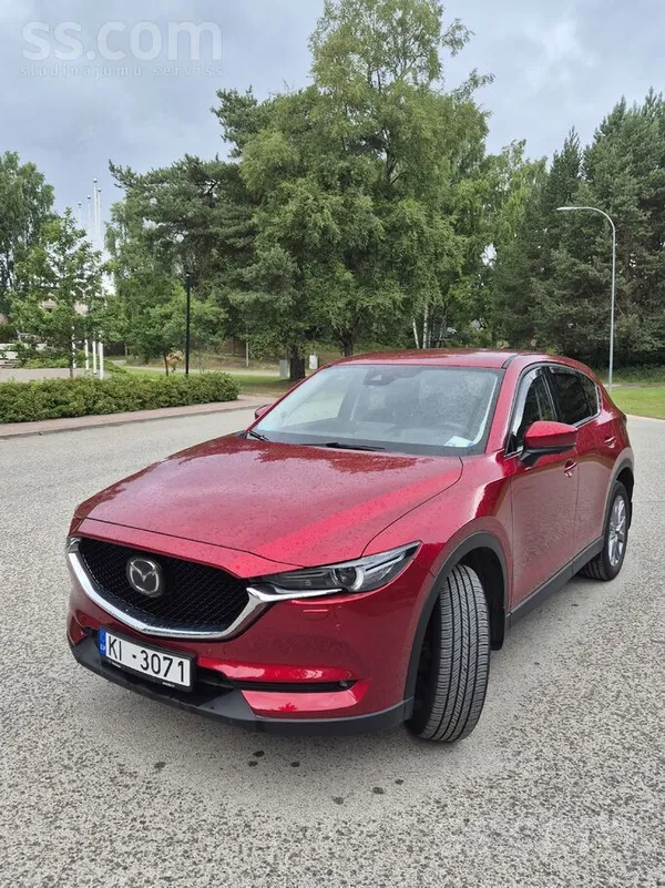 Mazda Cx-5 KF 2.0 Fwd

Luxury комплектация, 19" диски, матричные фары, кож