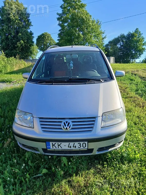 Pārdod VW Sharan, 2002. gada izlaidums. 
Automašīna ir labā tehniskā un viz