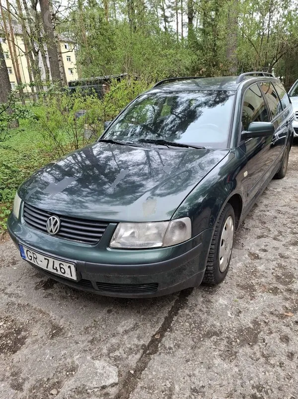 Pārdodu vw passat 1.8 benzīns. Gada nodoklis nomaksāts. Ceturtdaļgadsimta ek