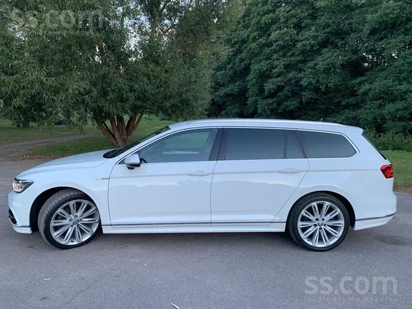 Pārdodu ļoti koptu, mīļu un lolotu auto, Volkswagen Passat R Line 4Motion 2.