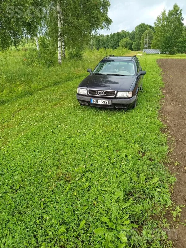 Pārdod Audi 80b4. Rezerves daļām.