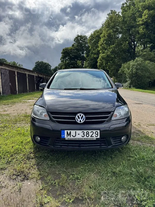 Volkswagen Pārdod Volkswagen Golf Plus 1.9 Tdi – uzticams ģim