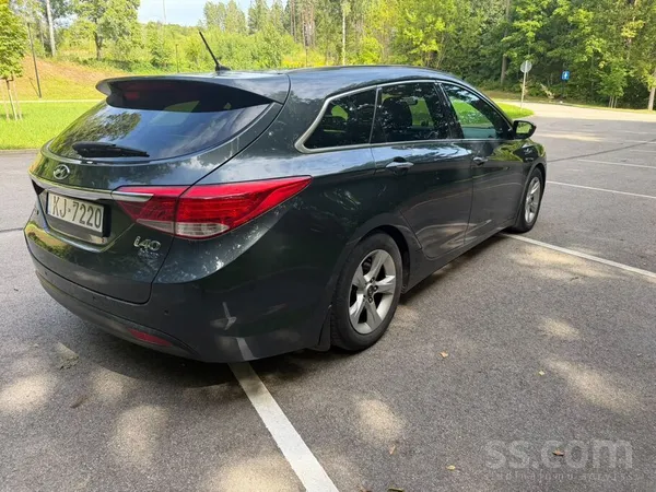 Hyundai Pārdodu labi uzturētu Hyundai i40, ar plašu un kva