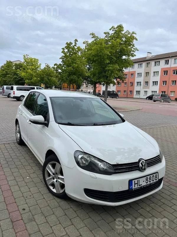 Volkswagen Pārdodu ekonomisku VW Golf 6, 2010.gads. 