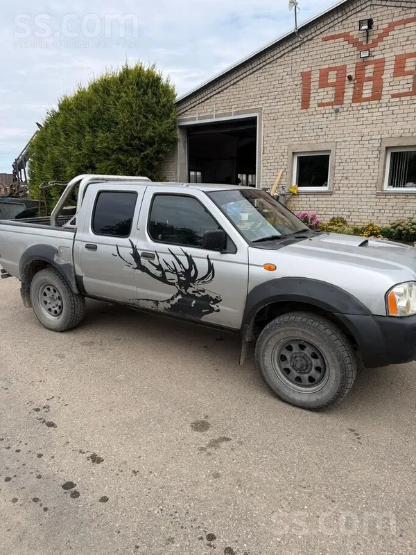 Nissan Продаётся Nissan Navara Double Cab 4x4.