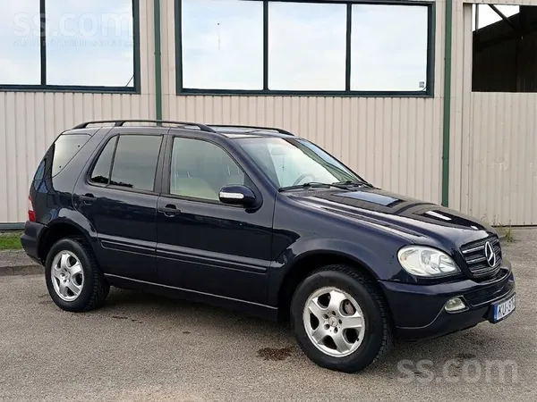 Facelift ML 270, 120kw, 4x4, automāts. Nesen izieta TA, 
Cela nodoklis par