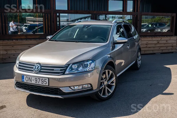 Volkswagen Pārdodu VW Passat Alltrack 4x4, 2013.Gada 2.0i ben