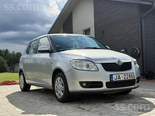 Skoda Škoda Fabia 1.4D - ekonomisks un praktisks Auto