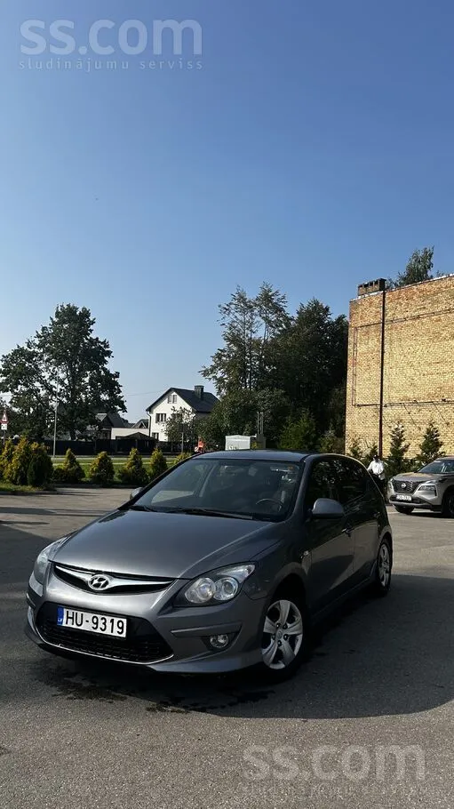 Hyundai Lieku savu uzticamo 2010 Hyundai i30 pārdošanā, jo