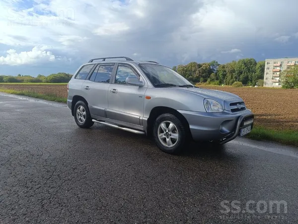 Hyundai Hyundai santaFe 2.0d. Машина в хорошем техническом
