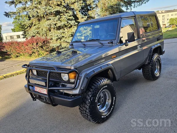 Toyota Leģendārais Toyota Land Cruiser 2, 1989. gads, 3.0