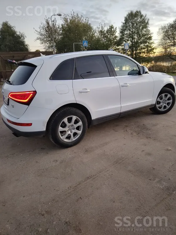 Audi Audi q5 nomainīta grm maija.