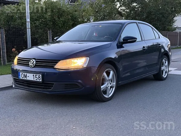 Volkswagen Ekonomisks un praktisks VW Jetta 2.0 Tdi – sēdies