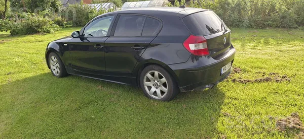 BMW Pārdod BMW 116, 2005. gads.