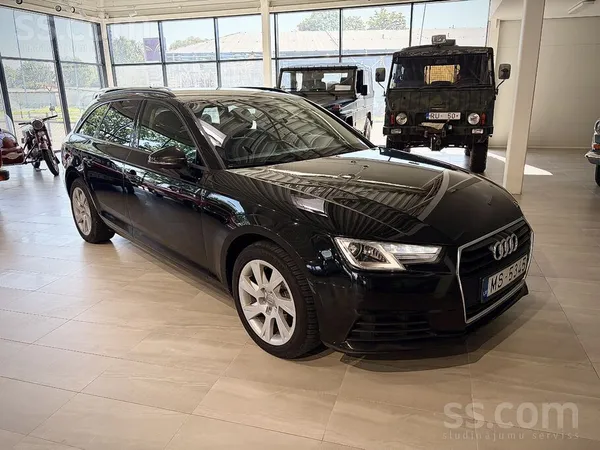 Audi A4 Avant, ar divlitrīgu dīzeļdzinēju un 6 ātrumu manuālo ātrumkārbu.