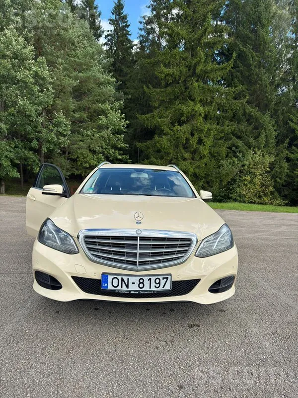 Mercedes Pārdodu labu mersedes 2.1d 100kw automāts. Jauna T