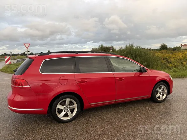 Volkswagen Passat (B7) - 1