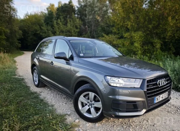 Audi Q7 - 1