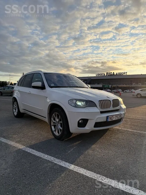 BMW X5 - 1