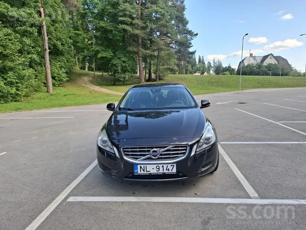 Volvo S60