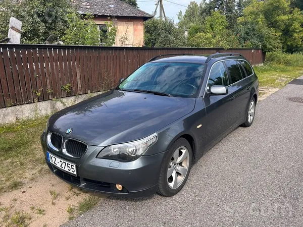 BMW 530
