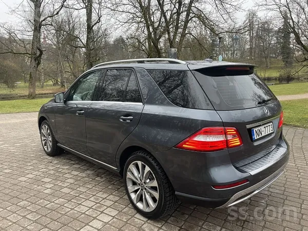 Mercedes ML350