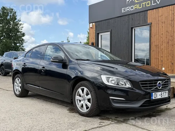 Volvo Volvo S60 2.0 dīzelis, 5 cilindru Volvo dzinējs, 1