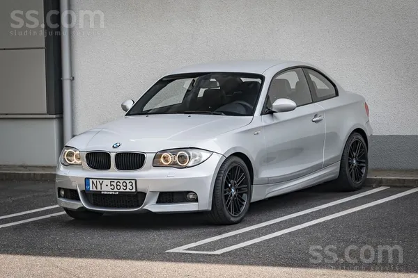 BMW 120