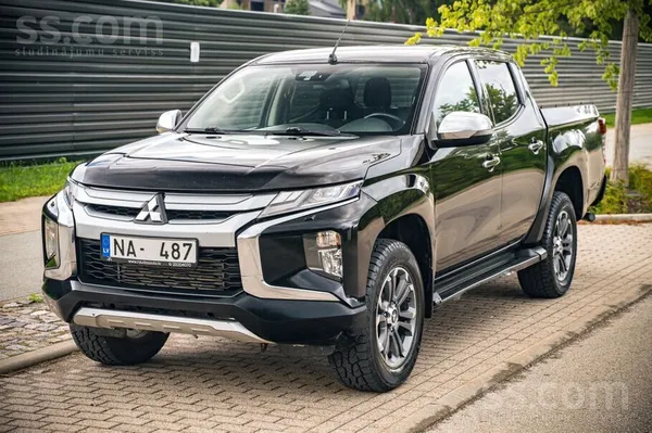 Mitsubishi L 200 - 1