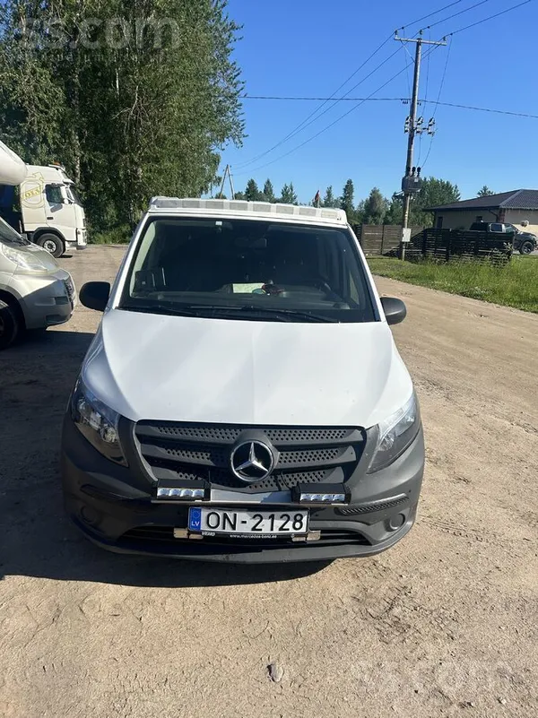 Mercedes Vito - 1