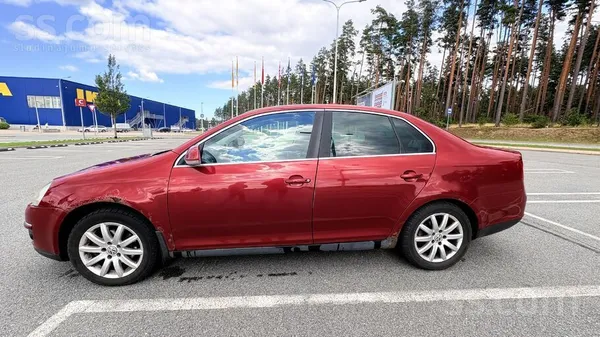 Volkswagen Pārdodu Volkswagen Jetta, 2007. gads, 1.6 benzīns/