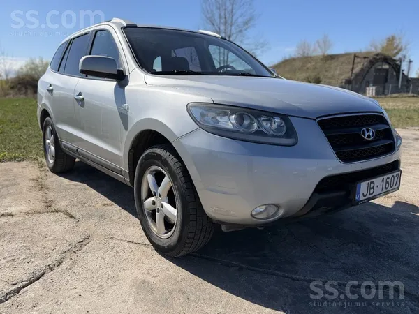 Hyundai Santa FE